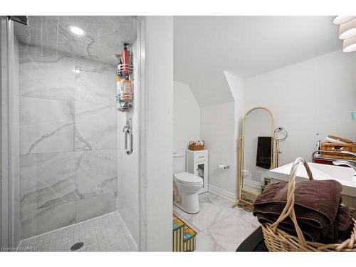 362 Parkhurst Crescent, Orillia, ON - Indoor Photo Showing Bathroom