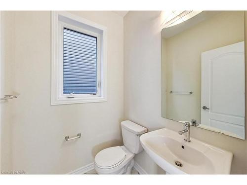 98 Blacksmith Drive, Breslau, ON - Indoor Photo Showing Bathroom