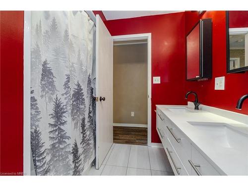 6 Ridgeview Drive, Port Perry, ON - Indoor Photo Showing Bathroom