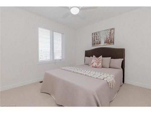 3078 Ingleton Lane, Oakville, ON - Indoor Photo Showing Bedroom