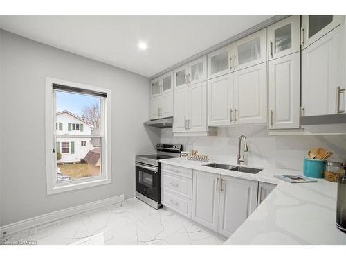 401 Fountain Street S, Cambridge, ON - Indoor Photo Showing Kitchen With Double Sink