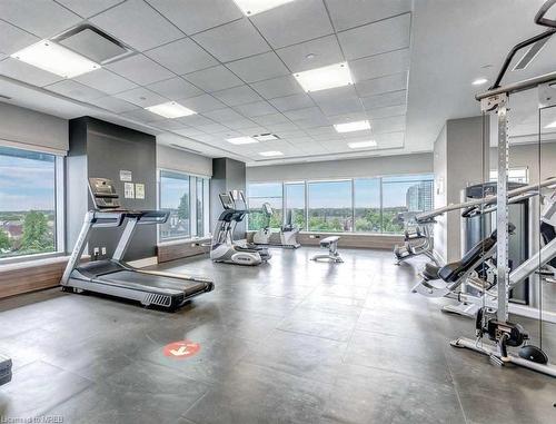 2106-2560 Eglinton Avenue W, Mississauga, ON - Indoor Photo Showing Gym Room