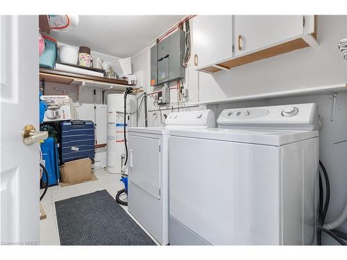 542 Cranbrook Road, London, ON - Indoor Photo Showing Laundry Room