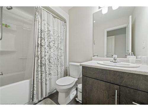 9569 Tallgrass Avenue, Niagara Falls, ON - Indoor Photo Showing Bathroom