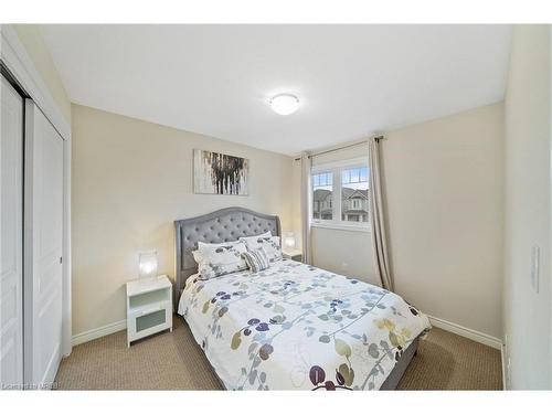 9569 Tallgrass Avenue, Niagara Falls, ON - Indoor Photo Showing Bedroom
