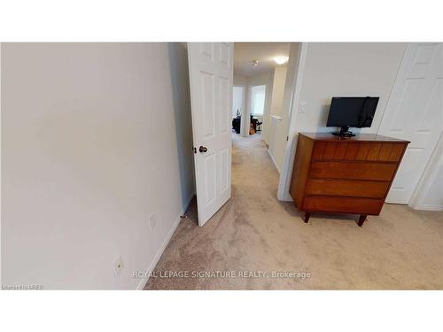 30 Longboat Run W, Brantford, ON - Indoor Photo Showing Other Room