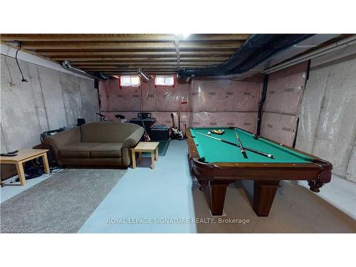 30 Longboat Run W, Brantford, ON - Indoor Photo Showing Other Room