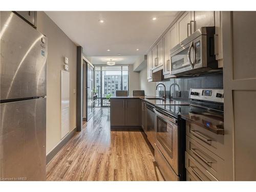 S313-330 Phillip Street, Waterloo, ON - Indoor Photo Showing Kitchen With Upgraded Kitchen