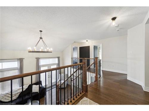 1359 Connaught Terrace W, Milton, ON - Indoor Photo Showing Other Room
