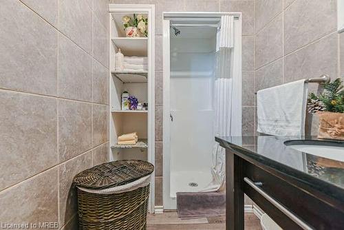 4755 River Road, Niagara Falls, ON - Indoor Photo Showing Bathroom