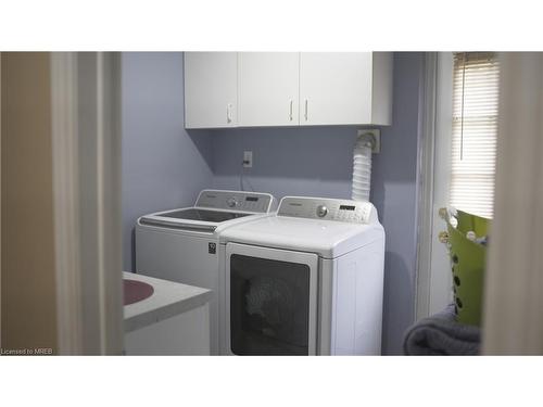 12536 Fifth Line, Milton, ON - Indoor Photo Showing Laundry Room