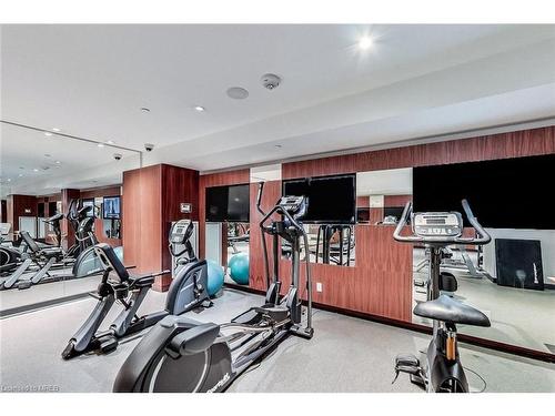 1610-8 Mercer Street, Toronto, ON - Indoor Photo Showing Gym Room