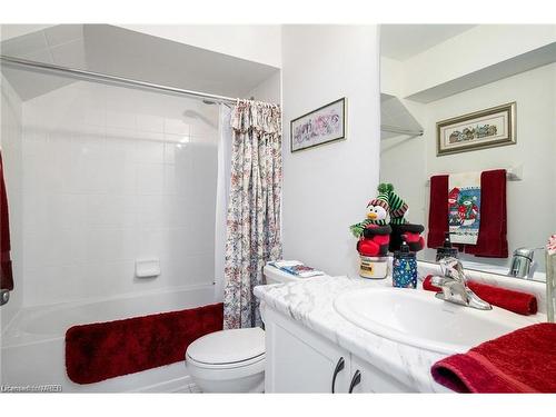 230 Roy Drive, Stayner, ON - Indoor Photo Showing Bathroom