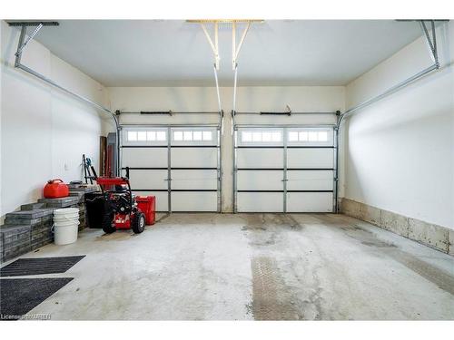230 Roy Drive, Stayner, ON - Indoor Photo Showing Garage