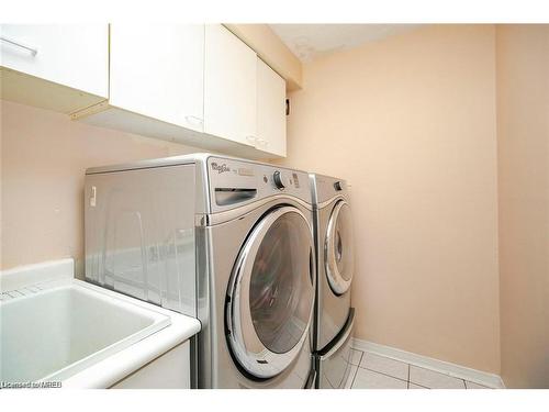 107 Michigan Avenue, Brampton, ON - Indoor Photo Showing Laundry Room