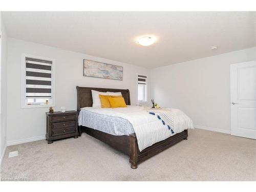 597 Doonwoods Crescent Crescent, Kitchener, ON - Indoor Photo Showing Bedroom