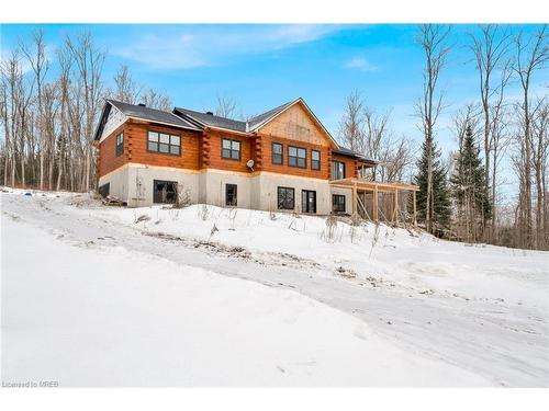 554A Old Diamond Lake Road, Bancroft, ON - Outdoor