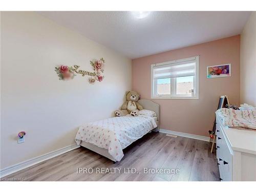 78 Cittadella Boulevard, Hamilton, ON - Indoor Photo Showing Bedroom