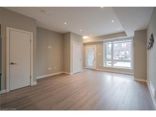 14-83 Beechwood Avenue, Guelph, ON - Indoor Photo Showing Other Room
