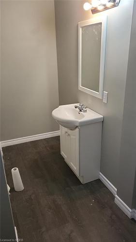 37 Dell Street, Sudbury, ON - Indoor Photo Showing Bathroom