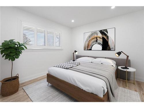 538 Lloyd Avenue, Welland, ON - Indoor Photo Showing Bedroom