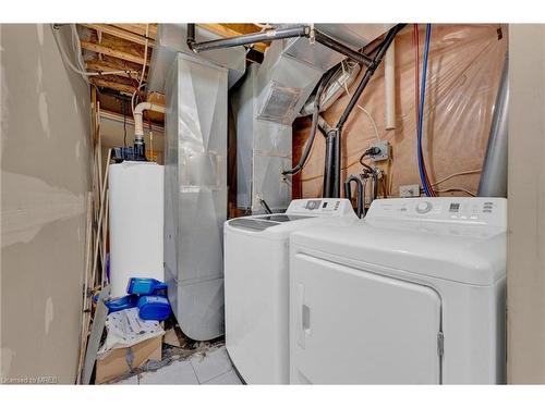 12 Aldwinckle Heights, Toronto, ON - Indoor Photo Showing Laundry Room