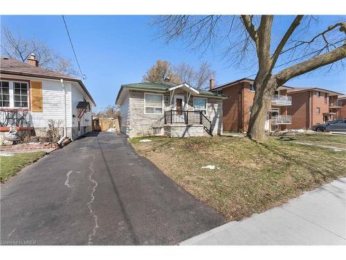 62 Elder Avenue, Toronto, ON - Outdoor