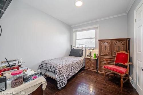1478 Wise Avenue, Burlington, ON - Indoor Photo Showing Bedroom