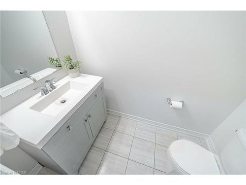 118 Taylor Avenue, Guelph/Eramosa, ON - Indoor Photo Showing Bathroom