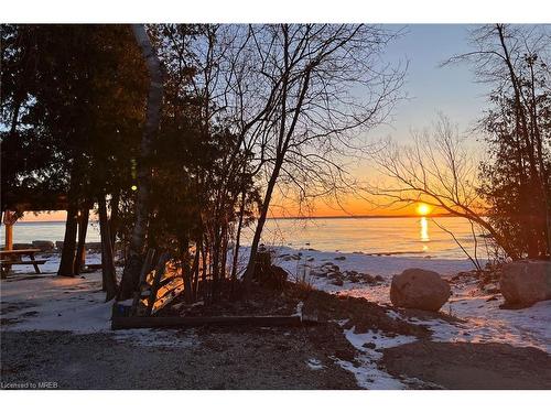 16 William Avenue, Wasaga Beach, ON - Outdoor With View