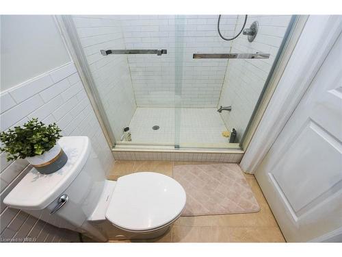 6427 Old Church Road, Caledon, ON - Indoor Photo Showing Bathroom