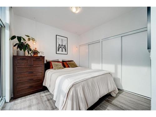 2305-352 Front Street, Toronto, ON - Indoor Photo Showing Bedroom