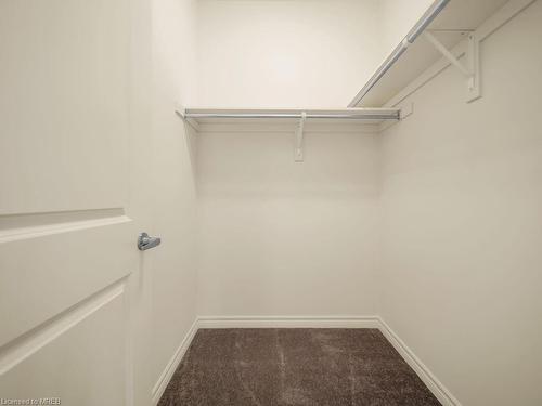 174 Ellen Street Street, Perth, ON - Indoor With Storage