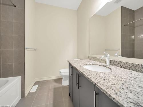 174 Ellen Street Street, Perth, ON - Indoor Photo Showing Bathroom