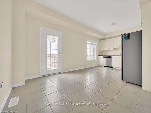 41-88 Decorso Drive, Guelph, ON - Indoor