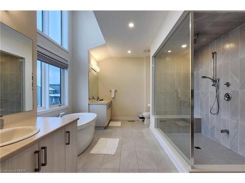 104 Stoneleigh Drive, Collingwood, ON - Indoor Photo Showing Bathroom