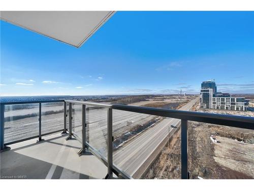 1307-345 Wheat Boom Drive, Oakville, ON - Outdoor With View