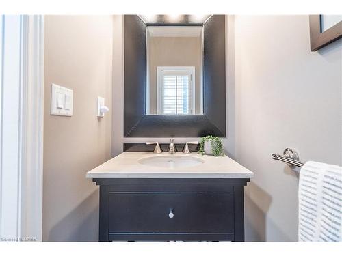 3263 Pringle Street, Mississauga, ON - Indoor Photo Showing Bathroom