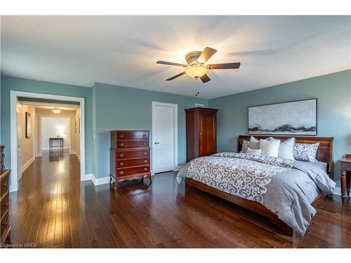 3263 Pringle Street, Mississauga, ON - Indoor Photo Showing Bedroom