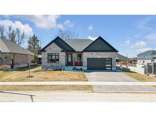 131 Ronnies Way, Mount Forest, ON - Outdoor