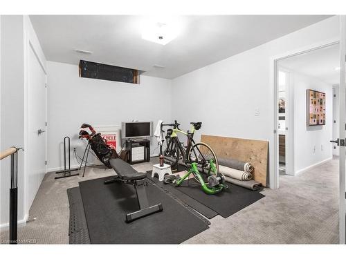 223 Jennings Crescent, Oakville, ON - Indoor Photo Showing Gym Room
