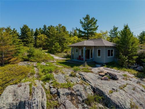 65 B321 Pt. Frying Pan Island, Parry Sound, ON - Outdoor