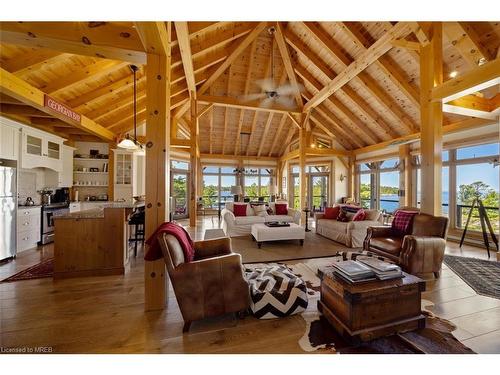 65 B321 Pt. Frying Pan Island, Parry Sound, ON - Indoor Photo Showing Living Room