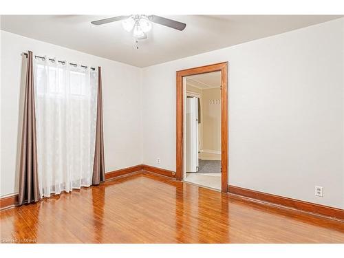 51 Fourth Street, Welland, ON - Indoor Photo Showing Other Room