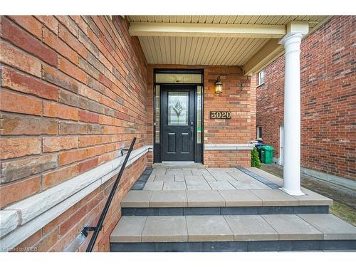 3020 Hawktail Crescent, Mississauga, ON - Outdoor With Exterior