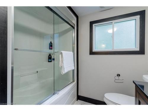 2221 County 620 Road, Apsley, ON - Indoor Photo Showing Bathroom
