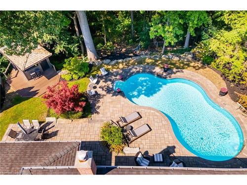 1123 Fair Birch Drive, Mississauga, ON - Outdoor With In Ground Pool