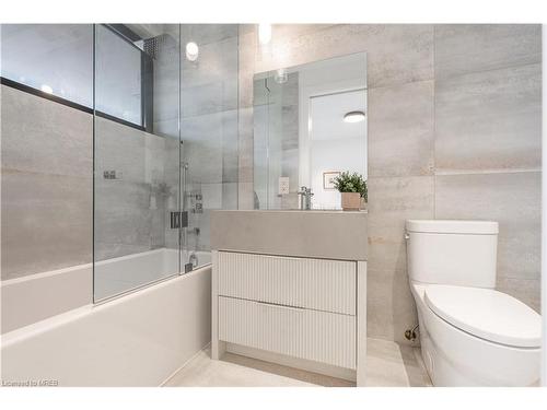 21 Tyre Avenue, Toronto, ON - Indoor Photo Showing Bathroom