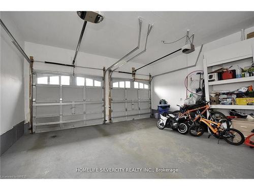 55 Cheevers Road, Brantford, ON - Indoor Photo Showing Garage