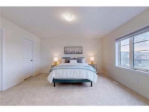 3 Bee Crescent, Brantford, ON - Indoor Photo Showing Bedroom